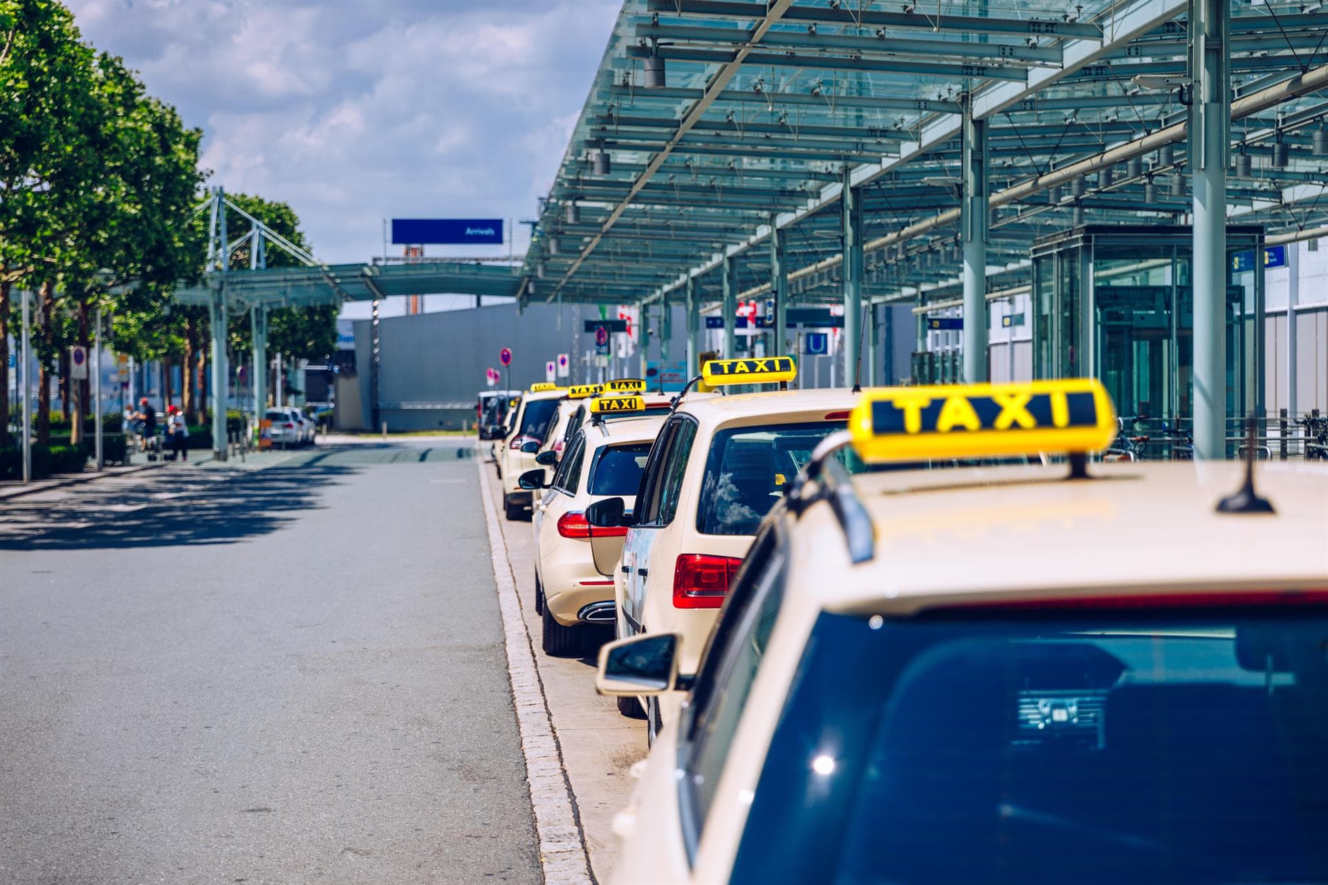 ¿Necesita un taxi en Santiago de Compostela?